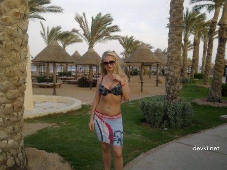 Russian Business Lady: Sultry and Seductive in Lingerie