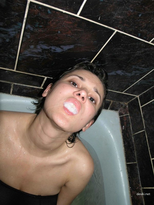 Big Boobs Brunette: Explicit Busty Babe Shows Off Her Assets