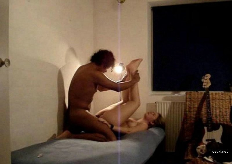 Black Stud Fucks Girl for Cash: Hardcore Interracial Porn