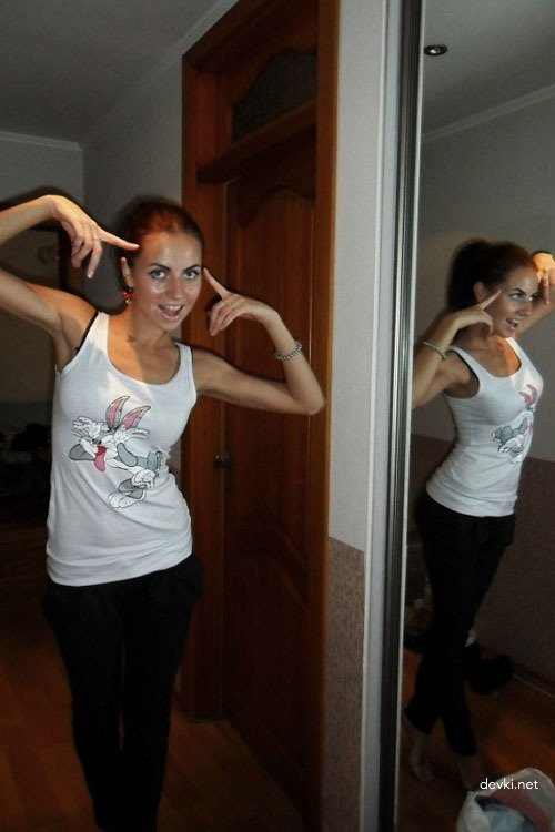 College Student Goes Wild as a Model: Explicit Photoshoot
