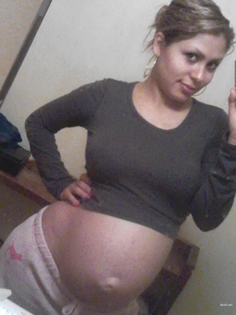 Explicit Pregnant Girls Photo Gallery (156 Pics) - Hot and Naughty Expecting Women Exposed!