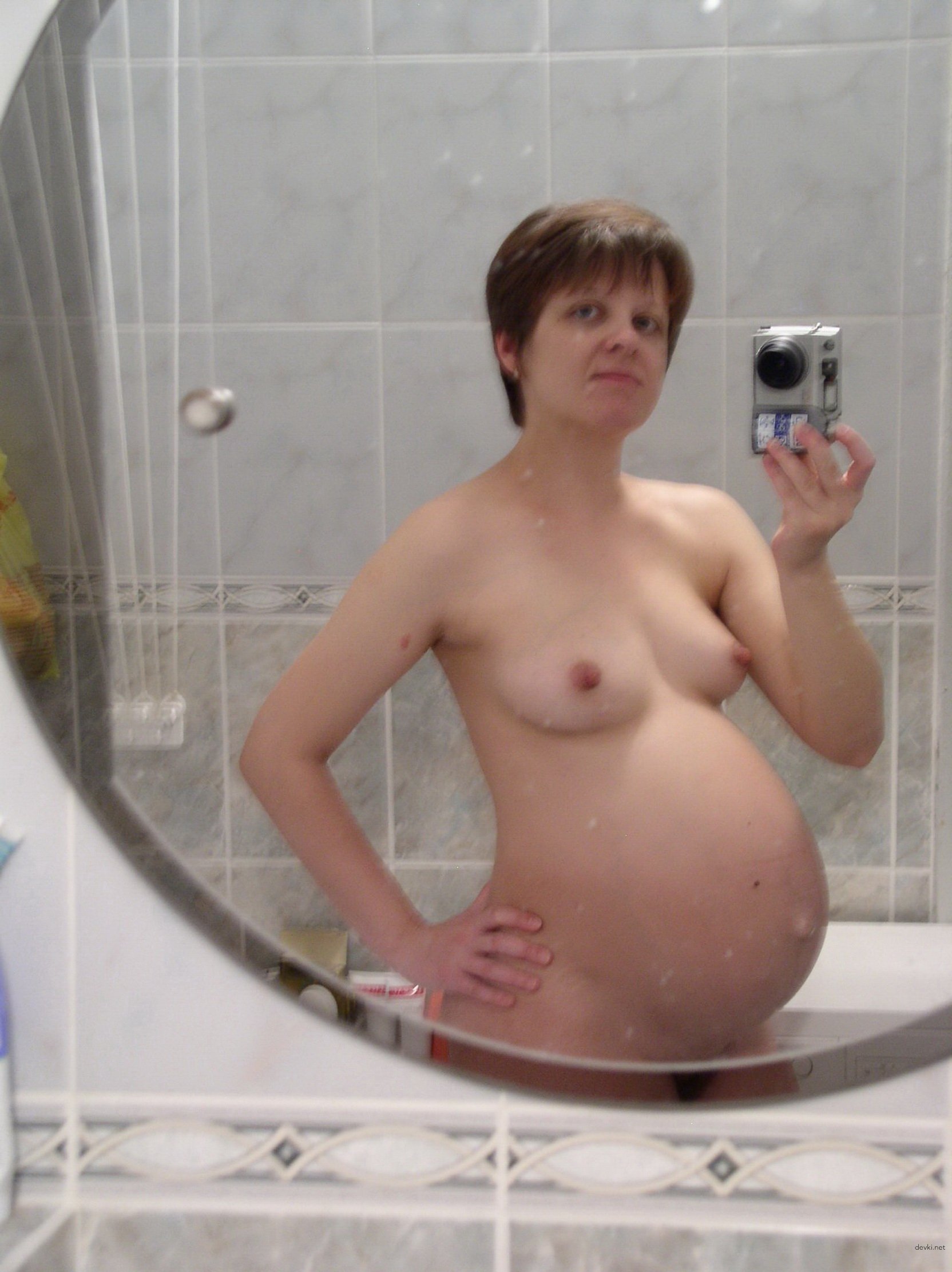 Explicit Pregnant Girls Photo Gallery (156 Pics) - Hot and Naughty Expecting Women Exposed!