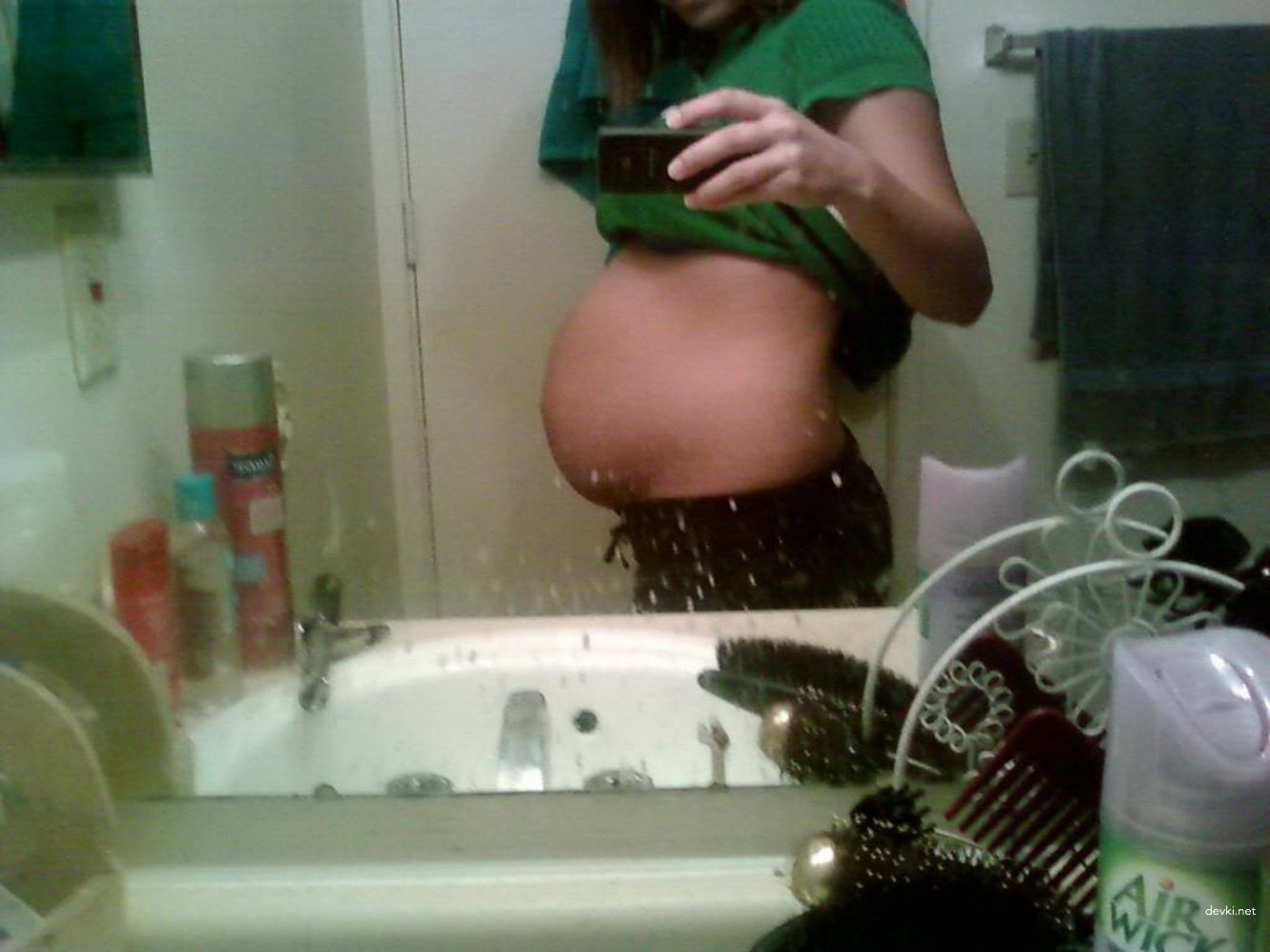 Explicit Pregnant Girls Photo Gallery (156 Pics) - Hot and Naughty Expecting Women Exposed!