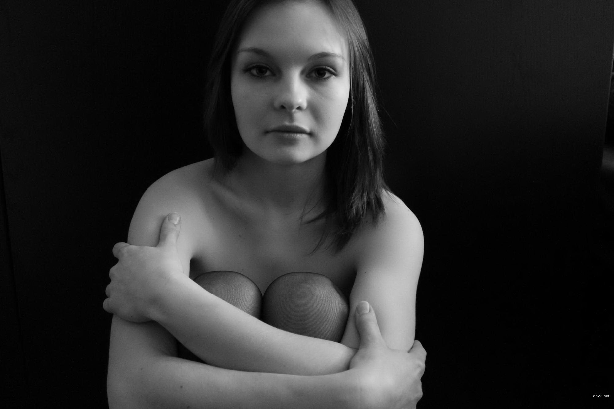 18+ Birthday Bash: Young Woman Celebrates 19th Year in Style