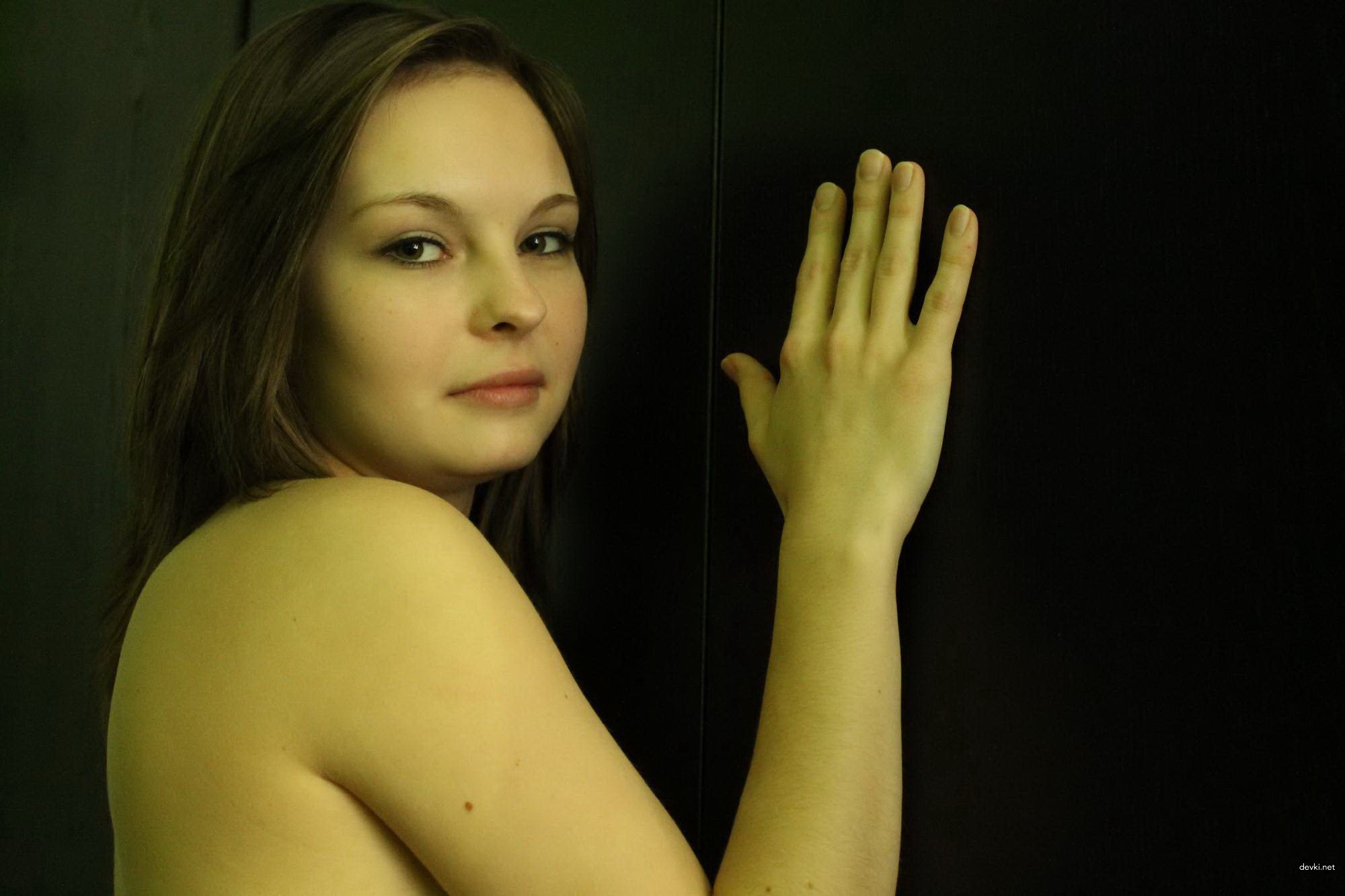 18+ Birthday Bash: Young Woman Celebrates 19th Year in Style