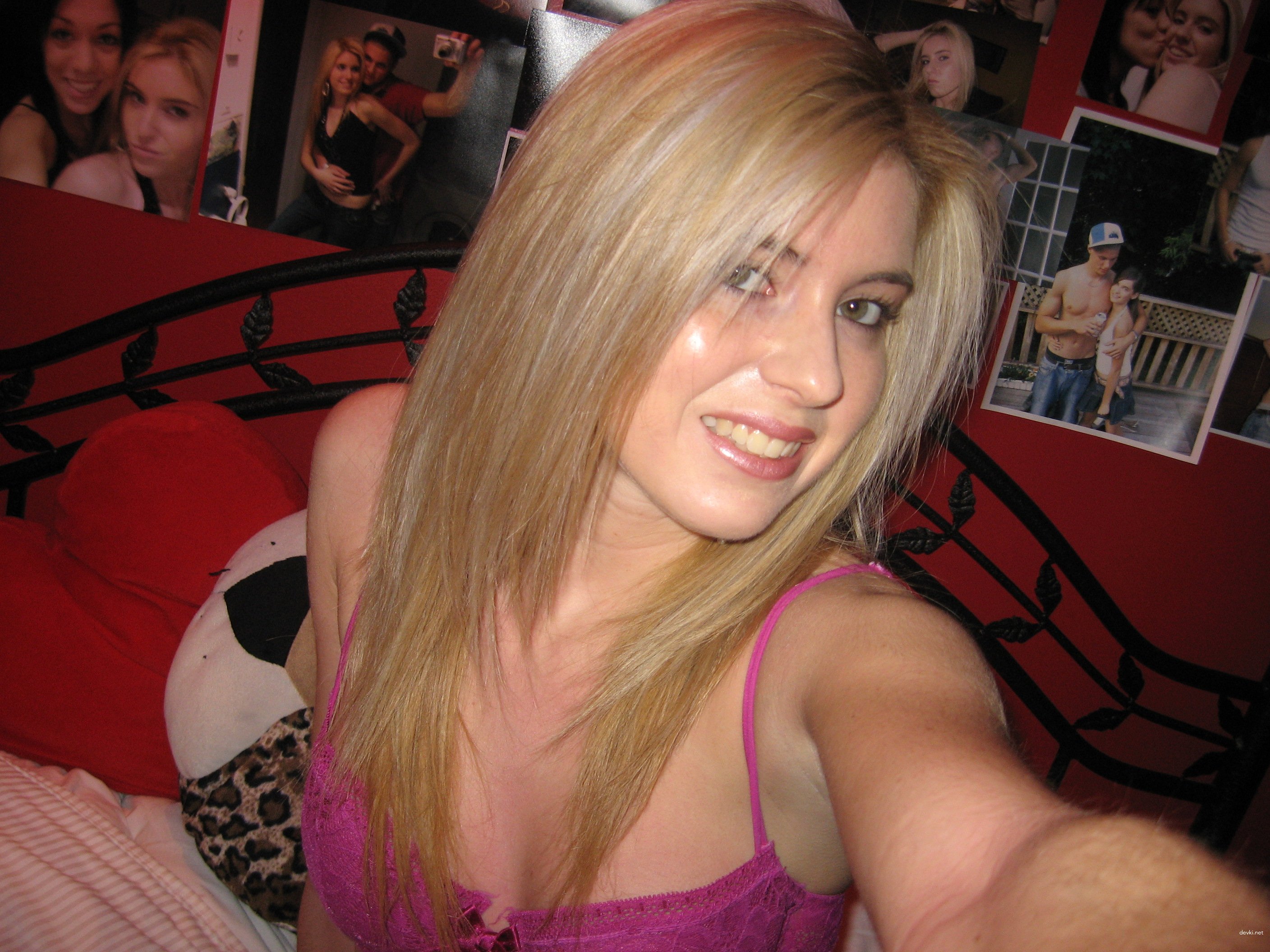 Naked Blonde Deepthroats Cock: Explicit Blowjob Porn