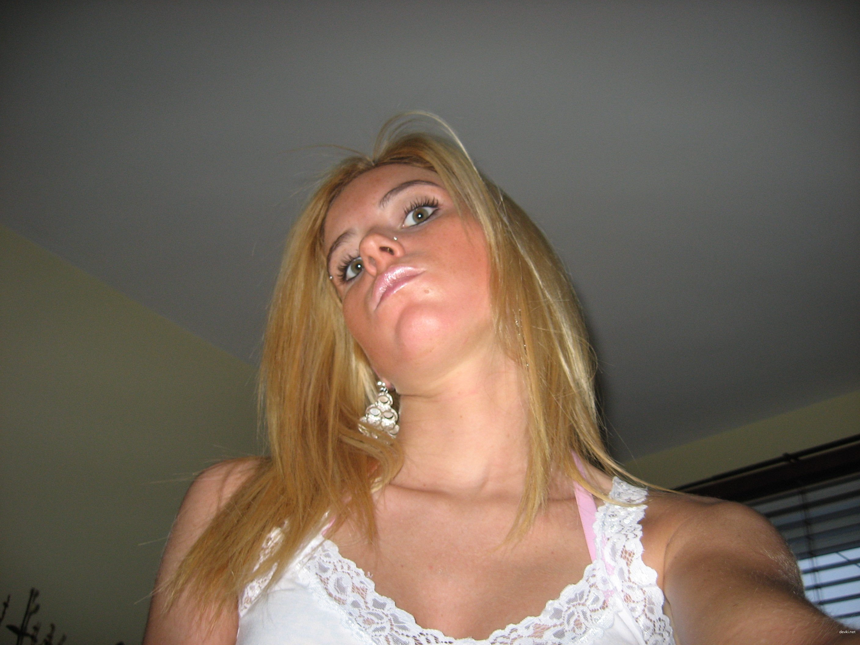 Naked Blonde Deepthroats Cock: Explicit Blowjob Porn