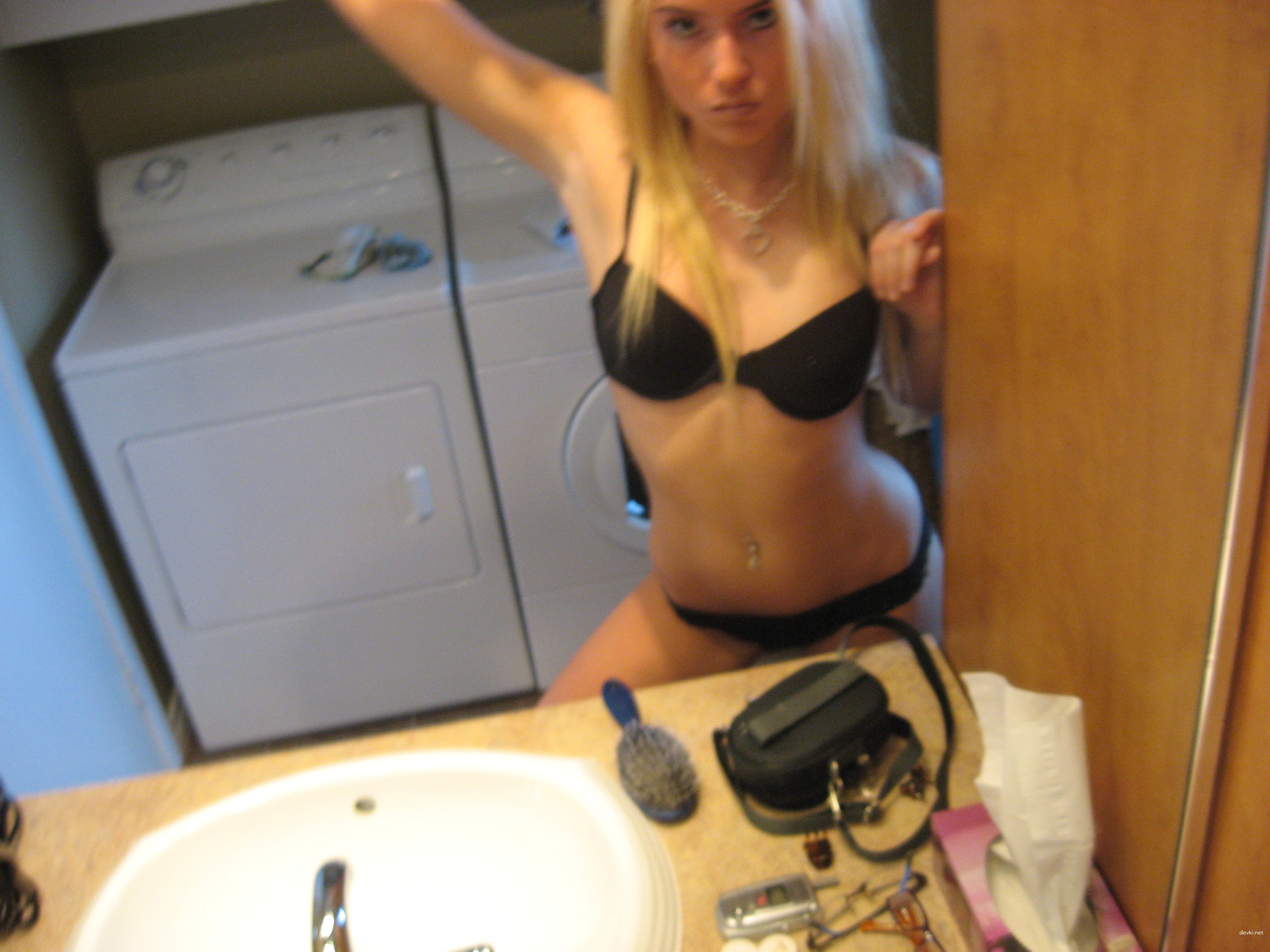Naked Blonde Deepthroats Cock: Explicit Blowjob Porn