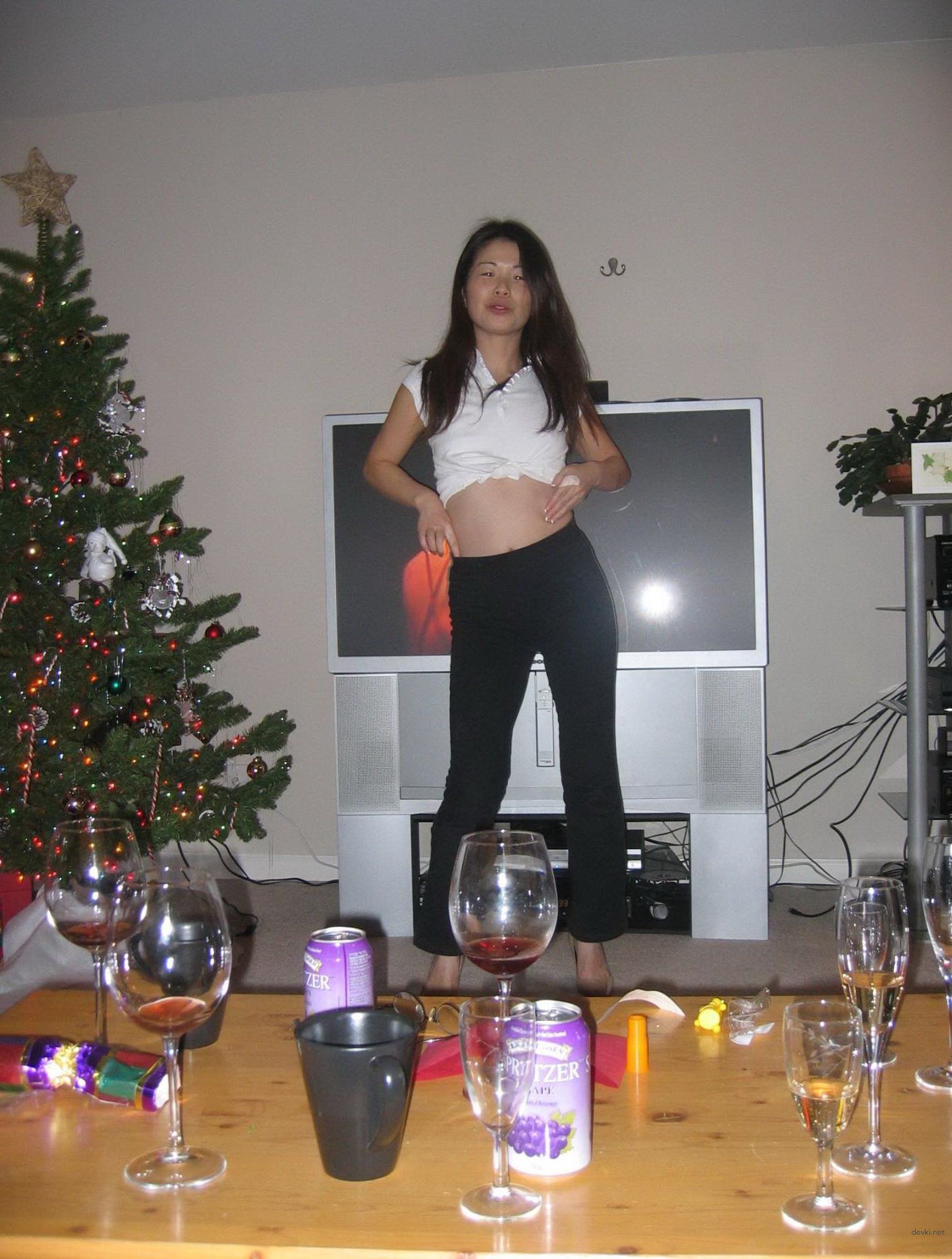 Explicit Geisha Porn Photo: Hot Asian Geisha in Hardcore Action
