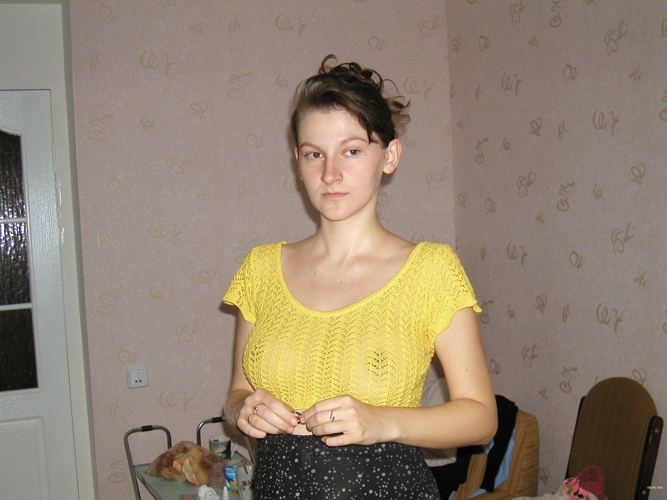 Hot Young Mom Deserves to Be Watched - Explicit MILF Photos
