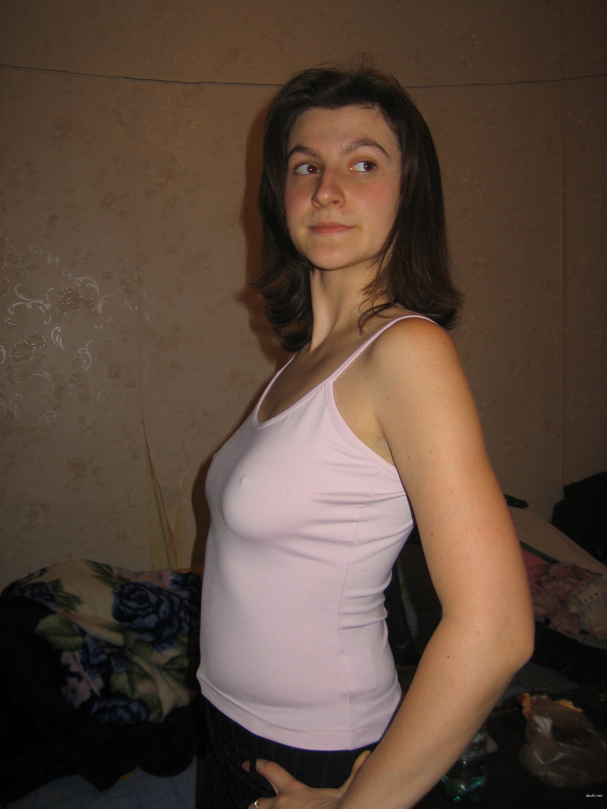 Hot Young Mom Deserves to Be Watched - Explicit MILF Photos