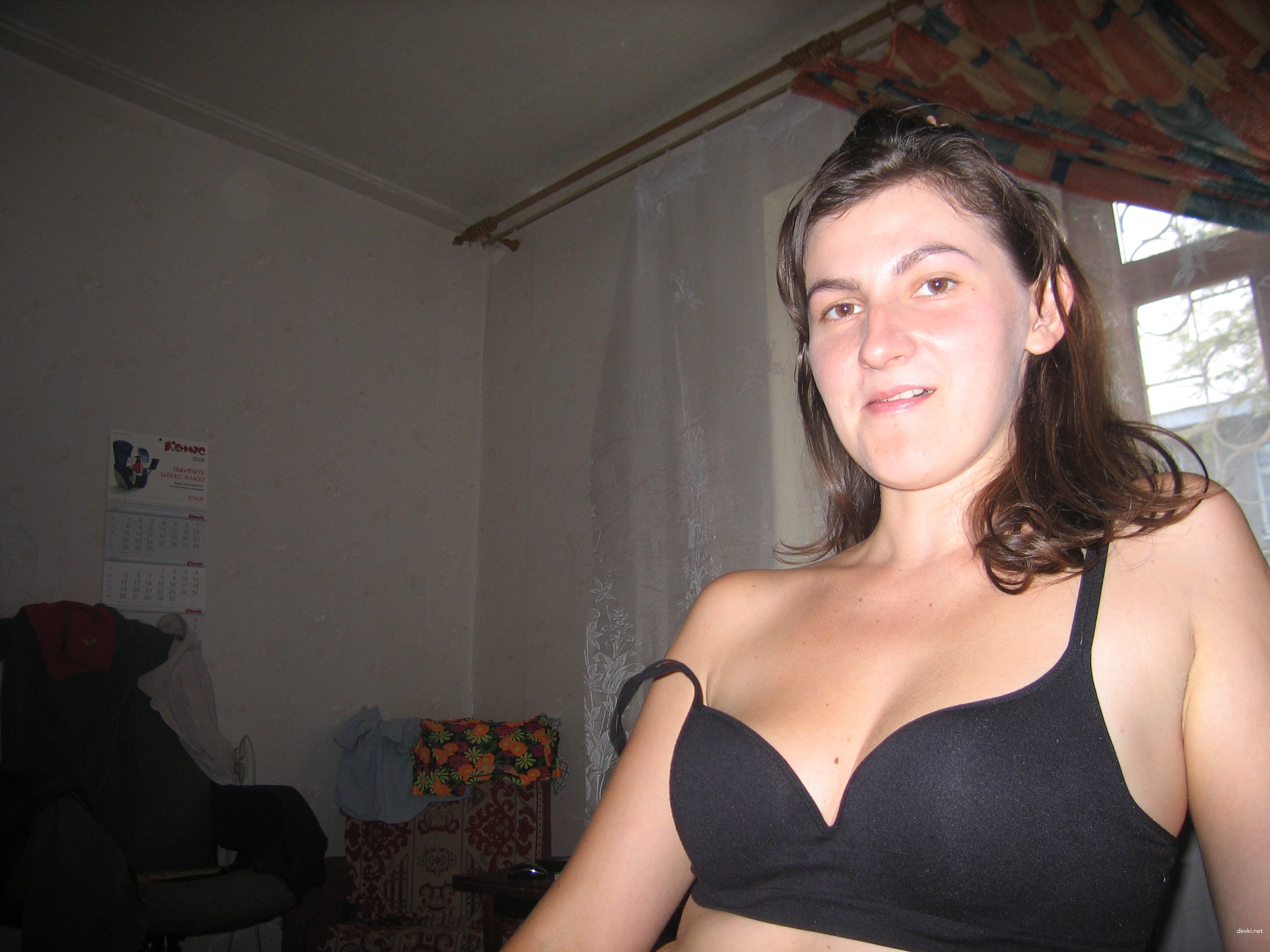Hot Young Mom Deserves to Be Watched - Explicit MILF Photos