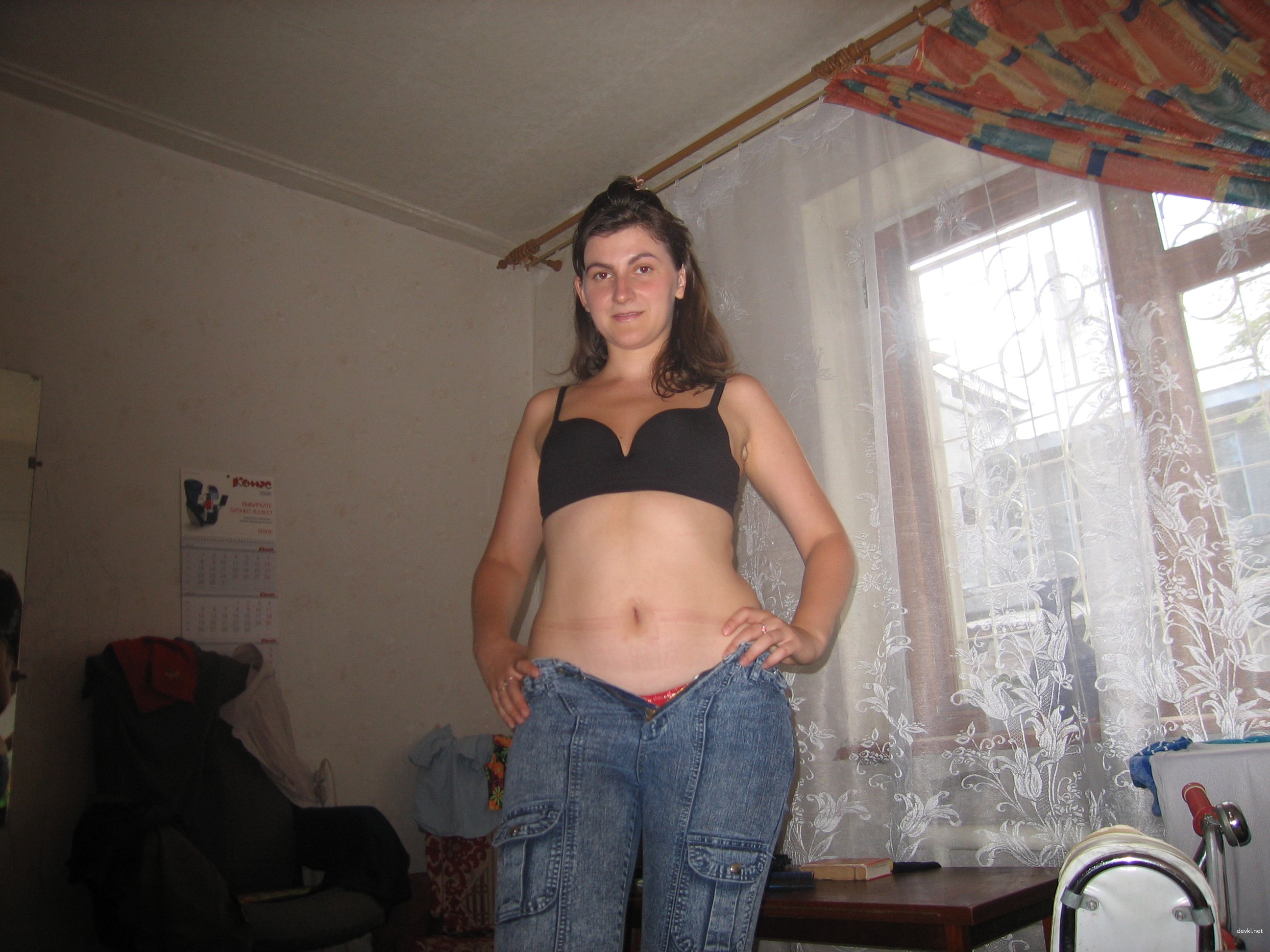 Hot Young Mom Deserves to Be Watched - Explicit MILF Photos
