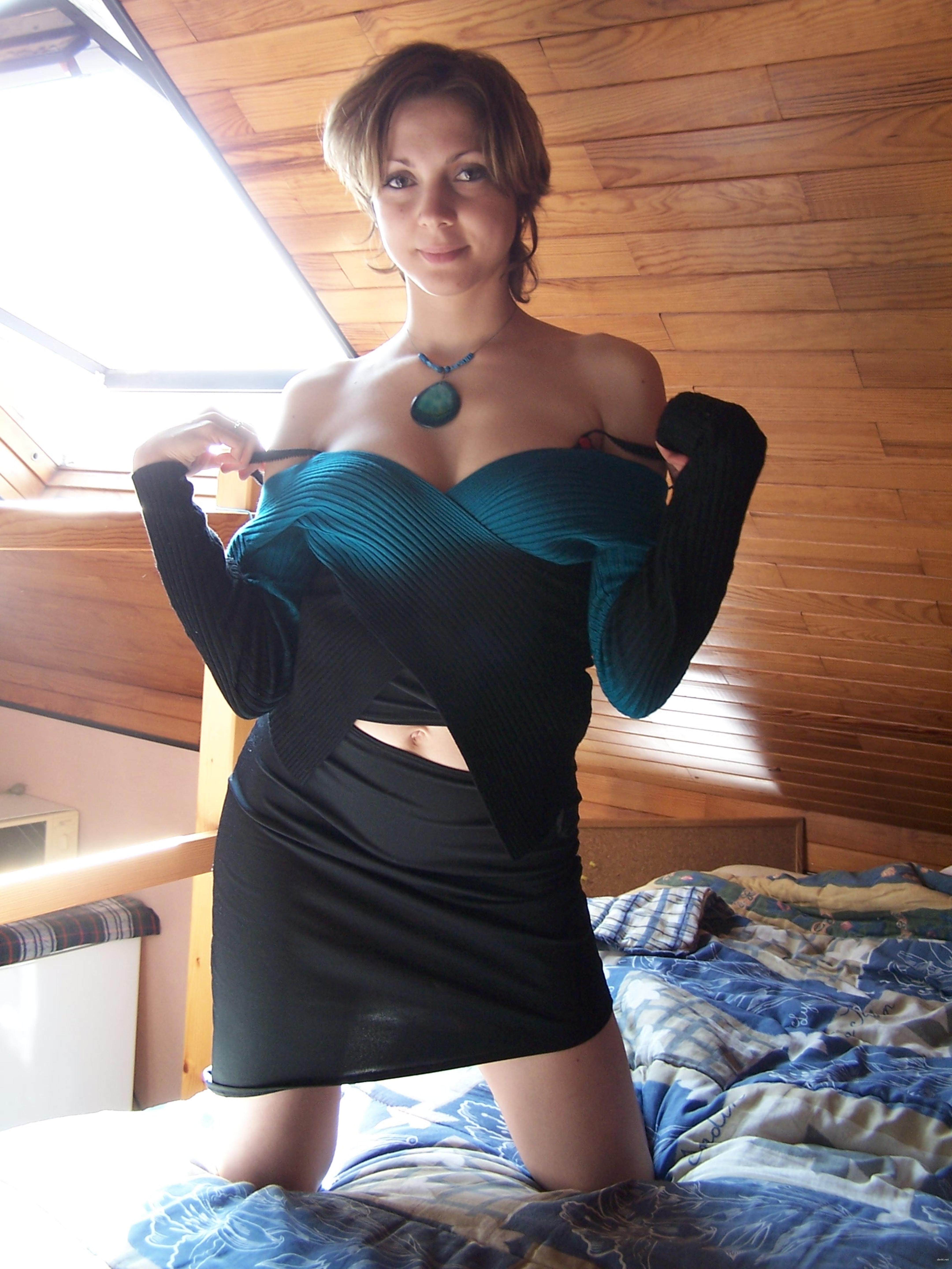 Seductive Beauty Aurelia: Stunning Girl with a Gorgeous Name