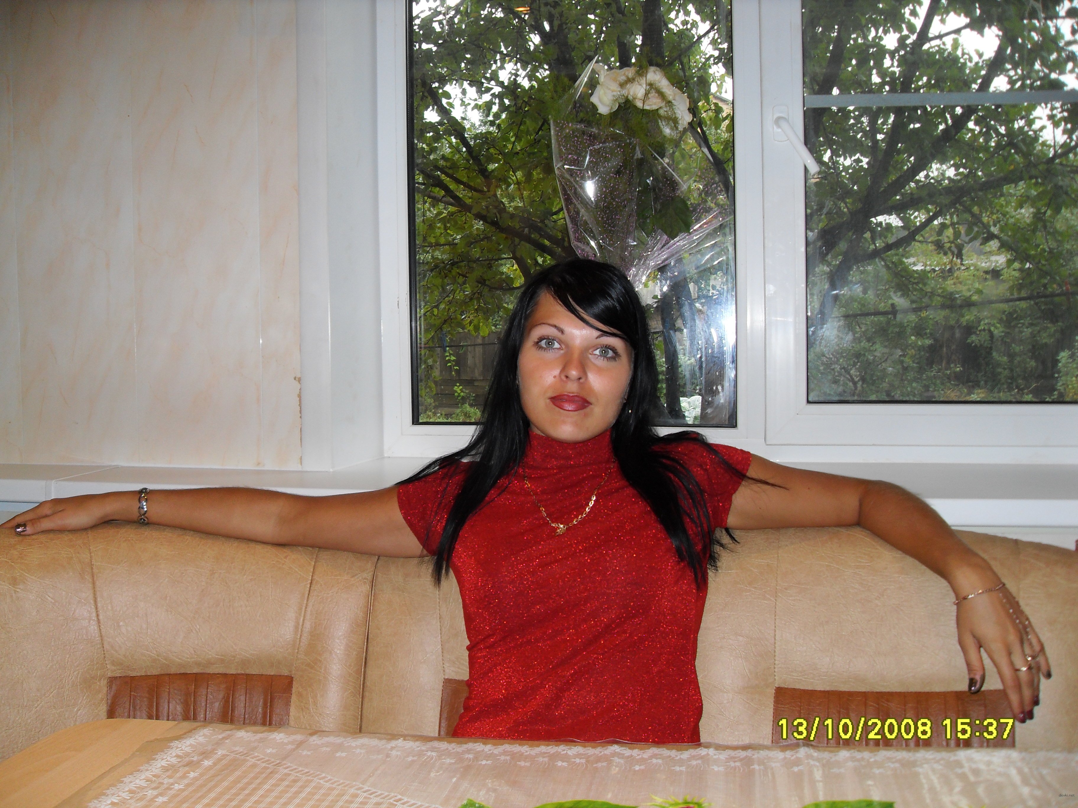 Seductive Woman Flaunts Herself on Camera: Elegant Girl in Sensual Photoshoot
