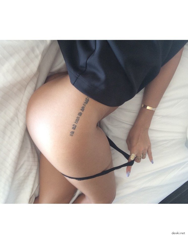 Nude Rihanna Exposed: Uncensored Photoshoot Revealed!