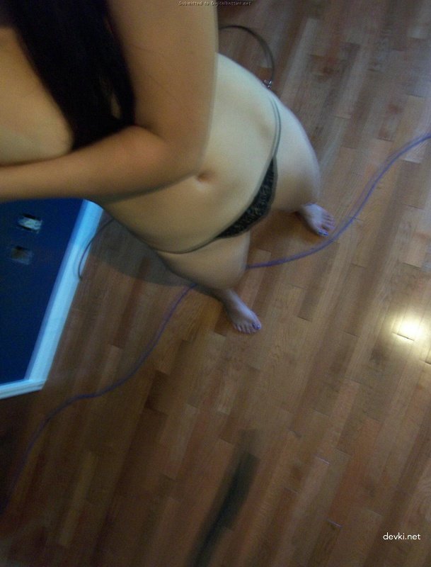 Bare Asian Pussy: Explicit Close-Up Photo of Shaved Asian Vagina