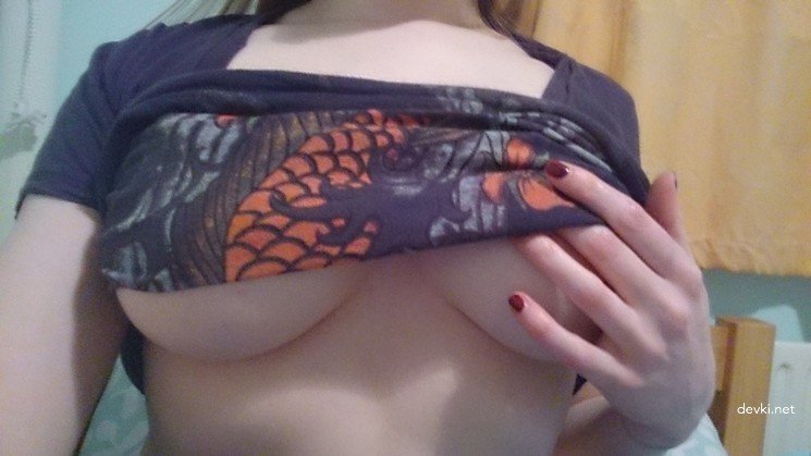 Big Boobed Girl: Explicit Busty Babe with Huge Tits and Cleavage