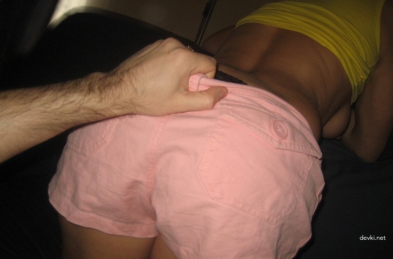 Amateur Home Sex: Hot and Explicit Homemade Fuck Session