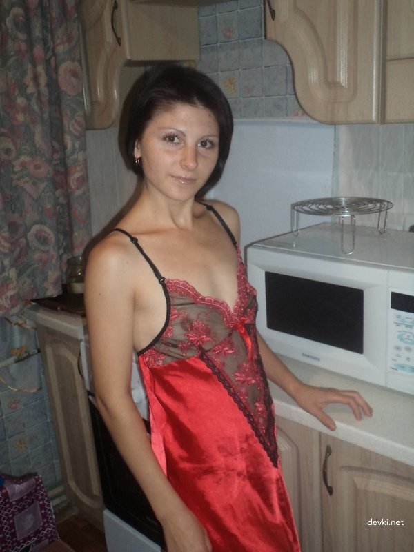 Hot Young Girl Reveals All: Explicit Secrets Exposed
