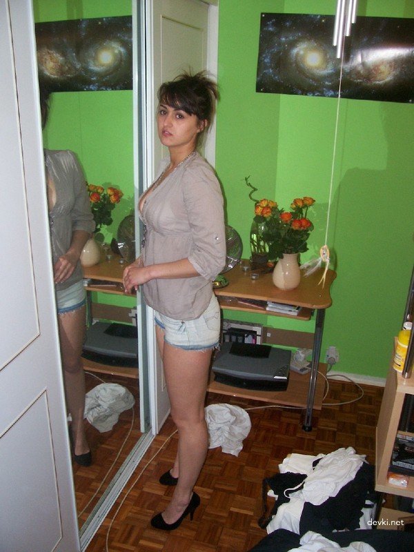 Hardcore Fuck with Long-Legged Beauty