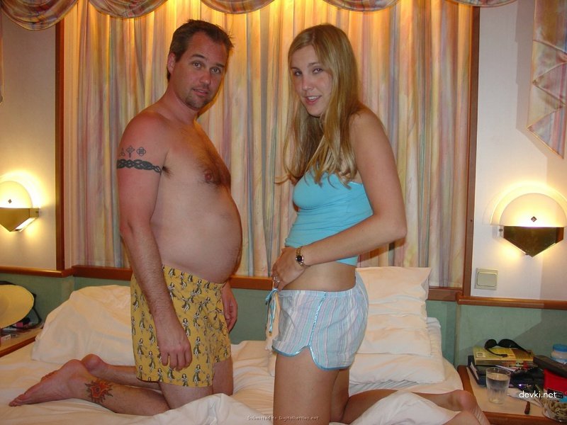 Honeymoon Report: Explicit Newlywed Porn
