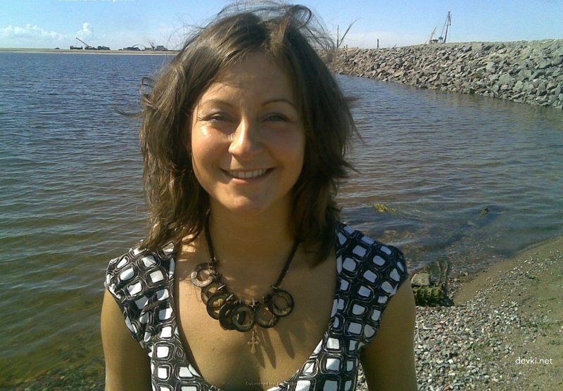 Explicit Photos of Young Girlfriend: Intimate and Sensual Shots