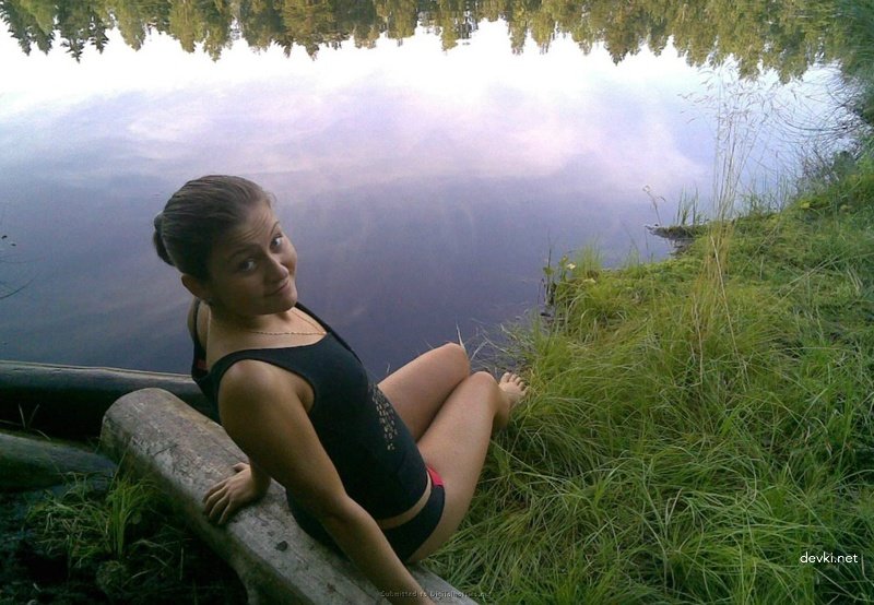 Explicit Photos of Young Girlfriend: Intimate and Sensual Shots