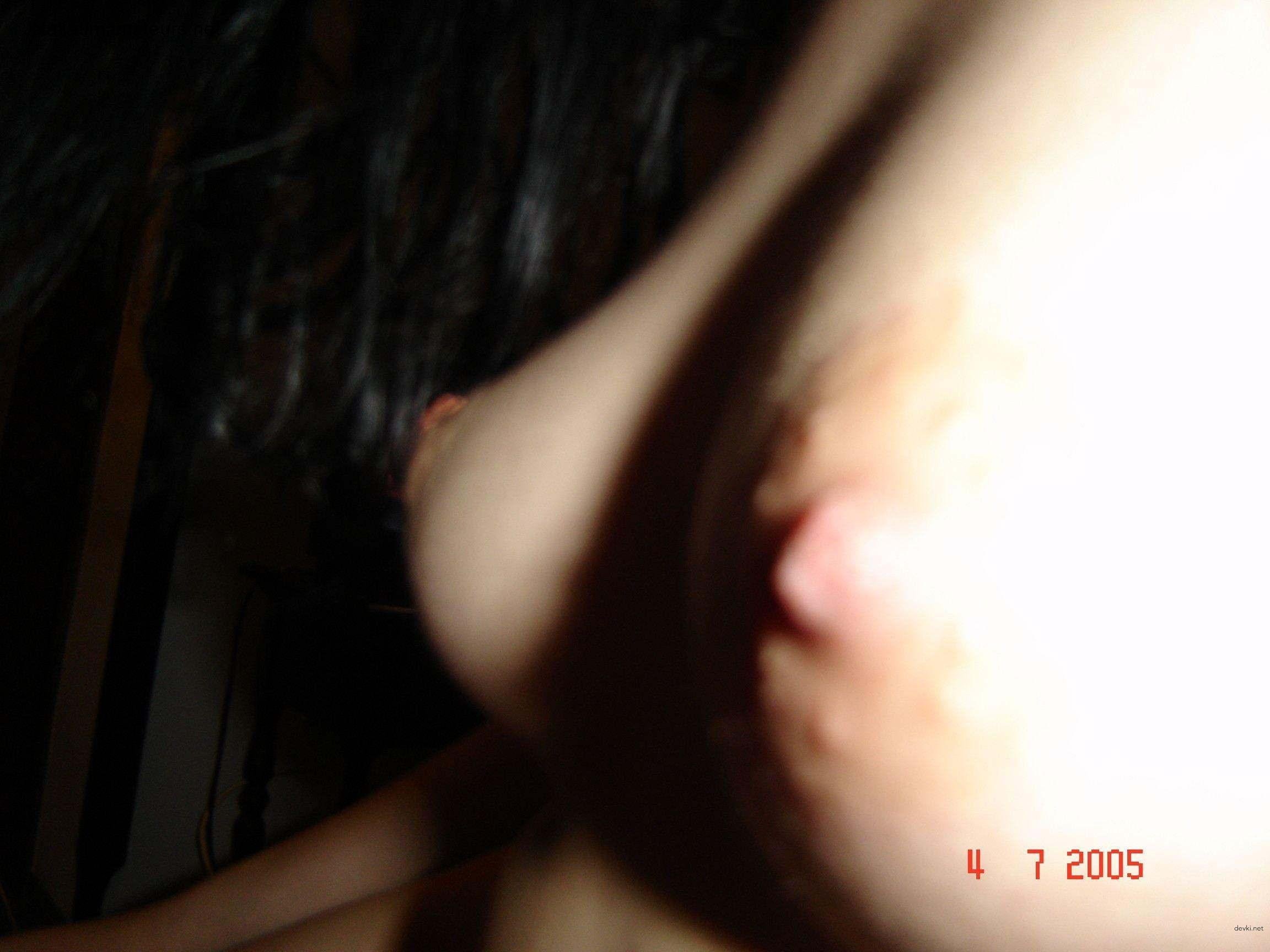 Young girl gives deepthroat blowjob for cumshot.