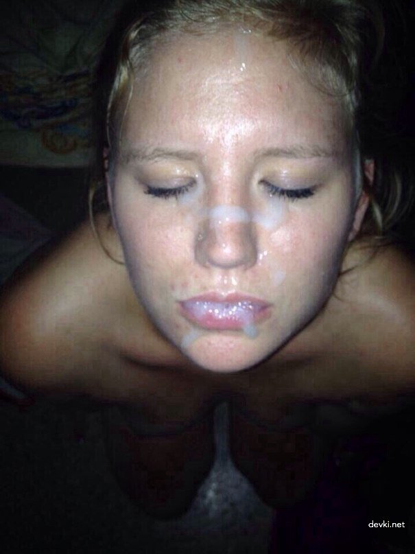 Hot Babes Exposed: Erotic Nude Girls in Provocative Photoshoot
