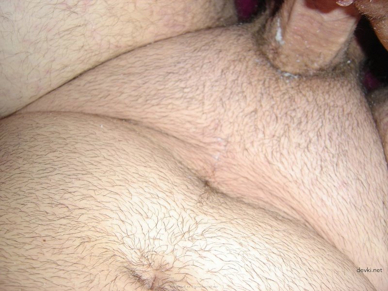 Man fucks juicy pussy hard - explicit hardcore porn photo