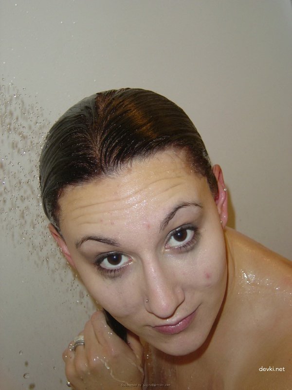 Man fucks juicy pussy hard - explicit hardcore porn photo