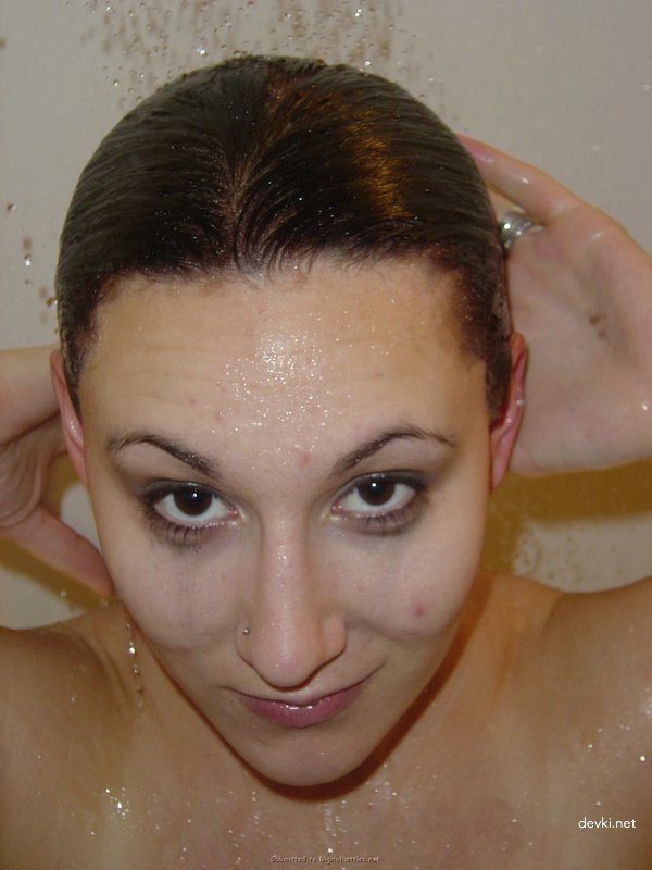 Man fucks juicy pussy hard - explicit hardcore porn photo