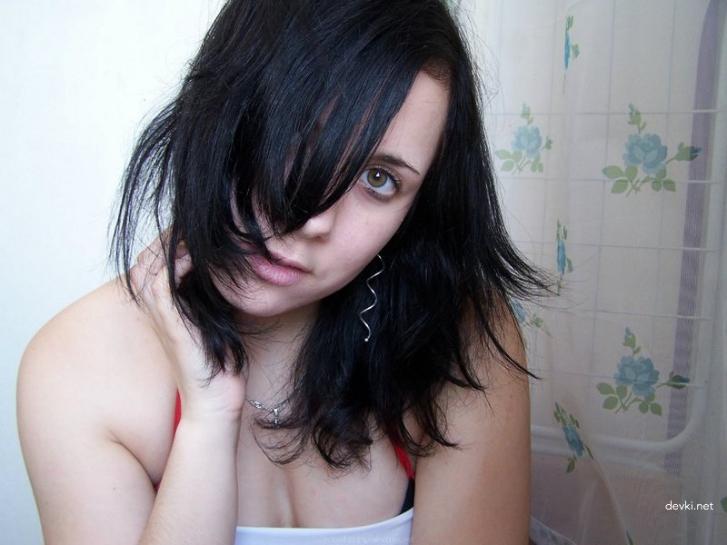 Love to Peek into His Girl's Pussy - Explicit Voyeurism