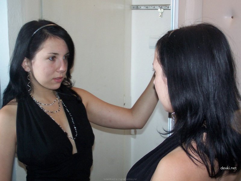 Love to Peek into His Girl's Pussy - Explicit Voyeurism