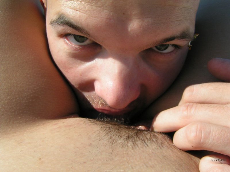 Hot Girl Giving Blowjob to Boyfriend - Explicit Oral Sex Action