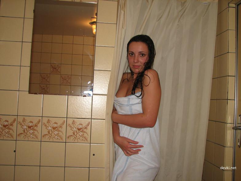 Steamy Sauna Sex: Hot Girl Fucked Hard in a Steam Room