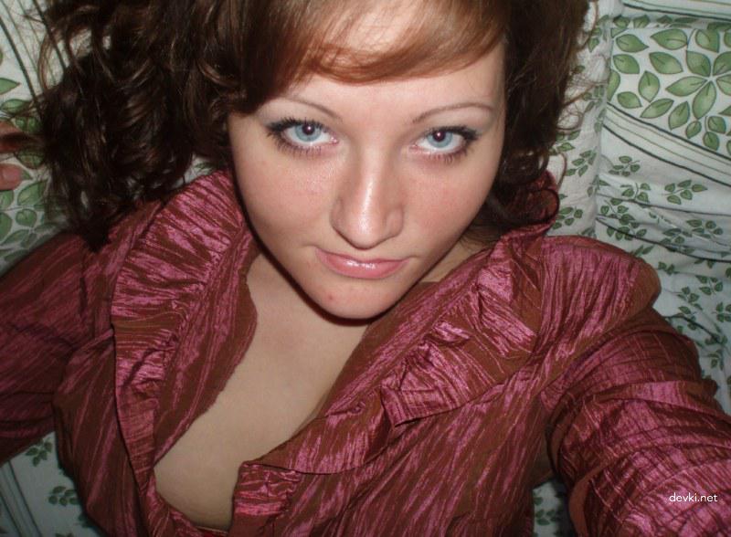 Girl records boyfriend pleasuring her - Hot amateur couple sex tape
