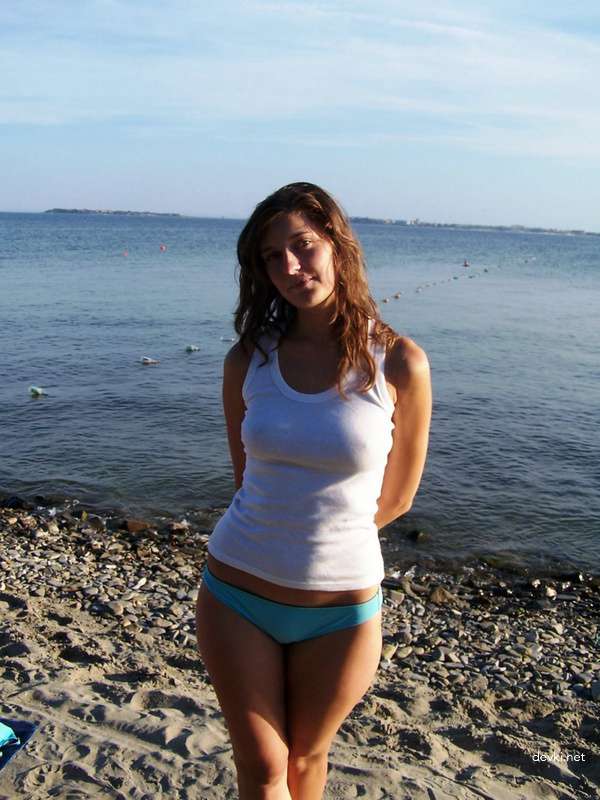 Private Vacation Photos: Intimate and Uncensored Beach Getaway Snaps