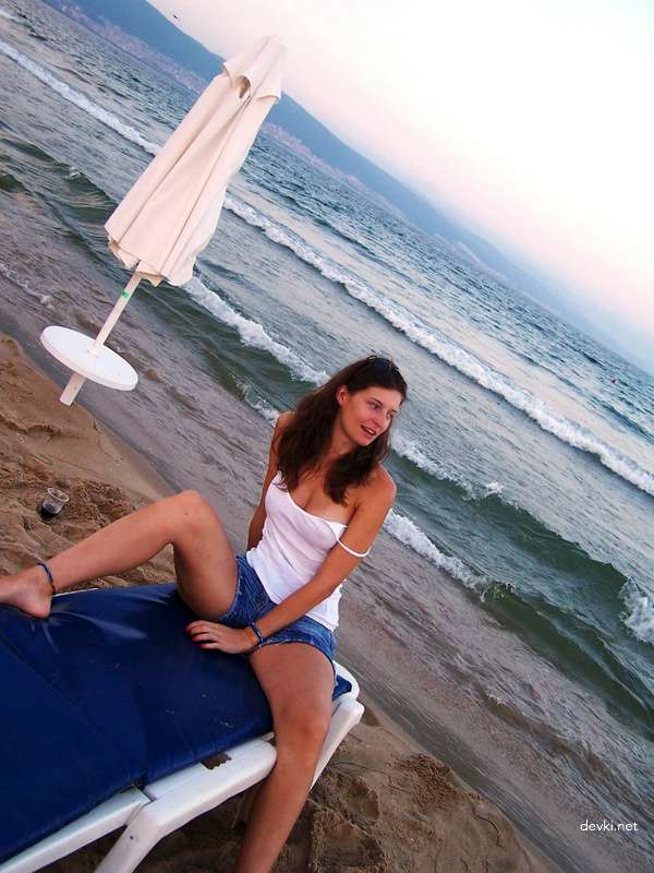 Private Vacation Photos: Intimate and Uncensored Beach Getaway Snaps