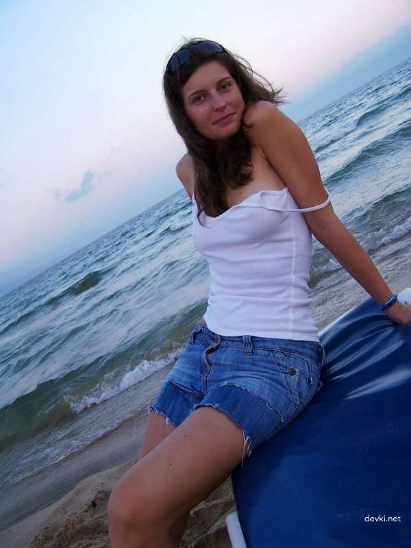 Private Vacation Photos: Intimate and Uncensored Beach Getaway Snaps