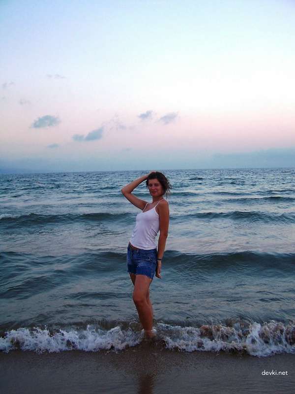 Private Vacation Photos: Intimate and Uncensored Beach Getaway Snaps