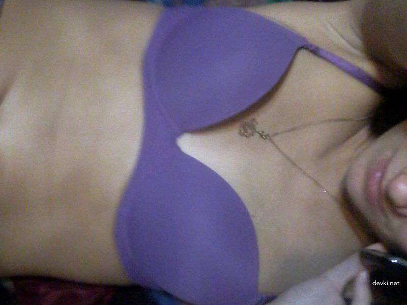 Private Photo of Modest Girl Exposed: Explicit and Bold Selfie Shot