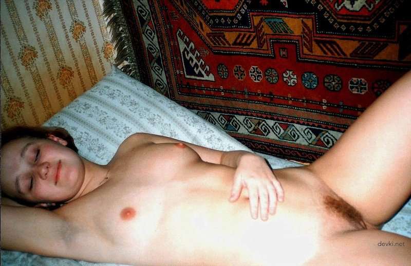 Private Nude Bride Photo: Explicit and Bold Boudoir Portrait