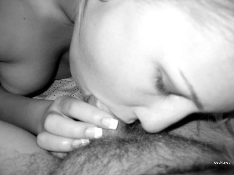 Post-Sex Pussy Pic: Raw and Explicit Close-Up