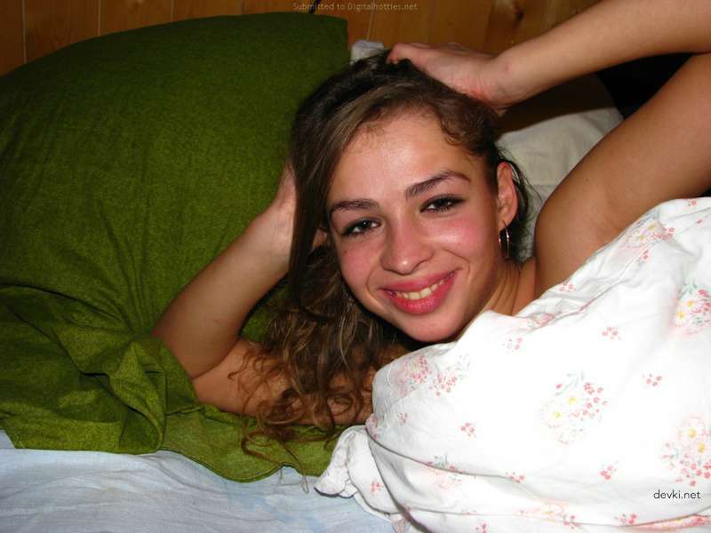 Naked Naughty Girl's Personal Explicit Photo