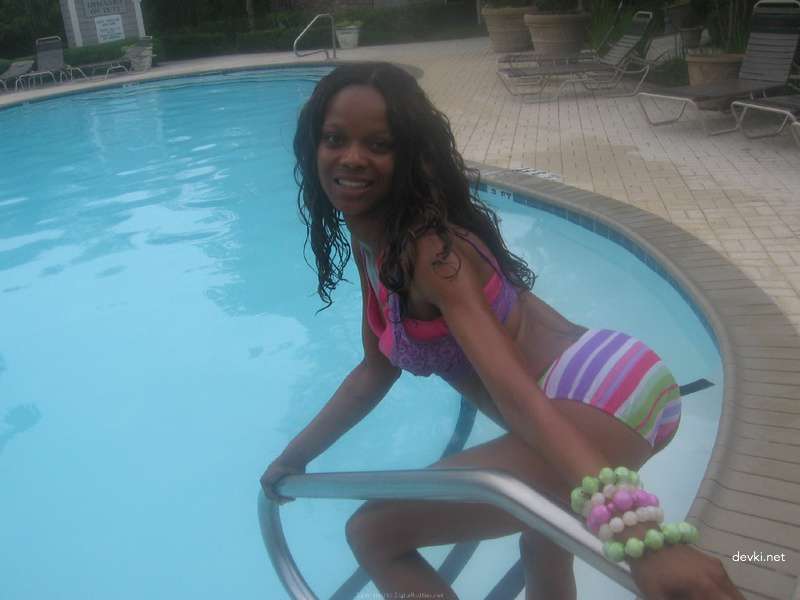 Black woman strips naked - explicit nude photo