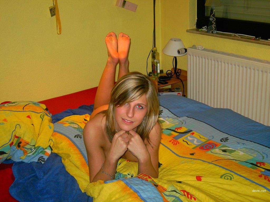 Explicit Intimate Photos of Beautiful Women - Sensual and Provocative Images