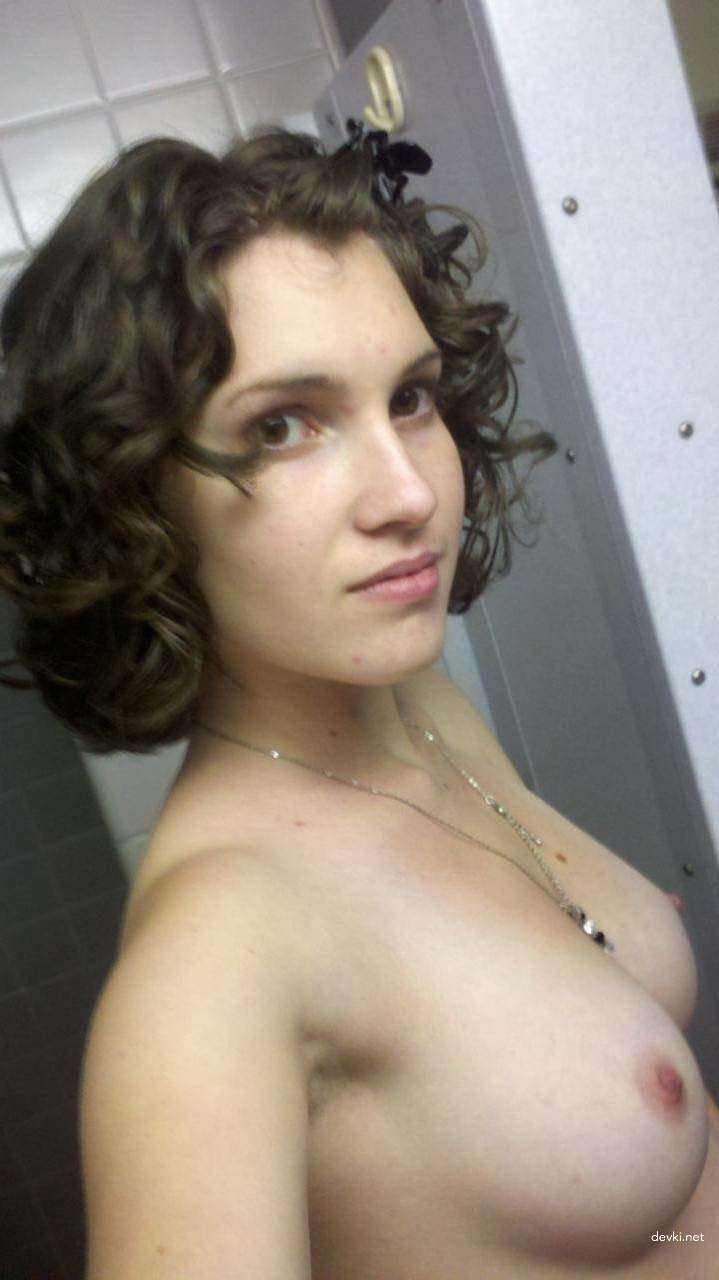 Sexy Selfie of a Girl at Home - Hot and Naughty Amateur Photo