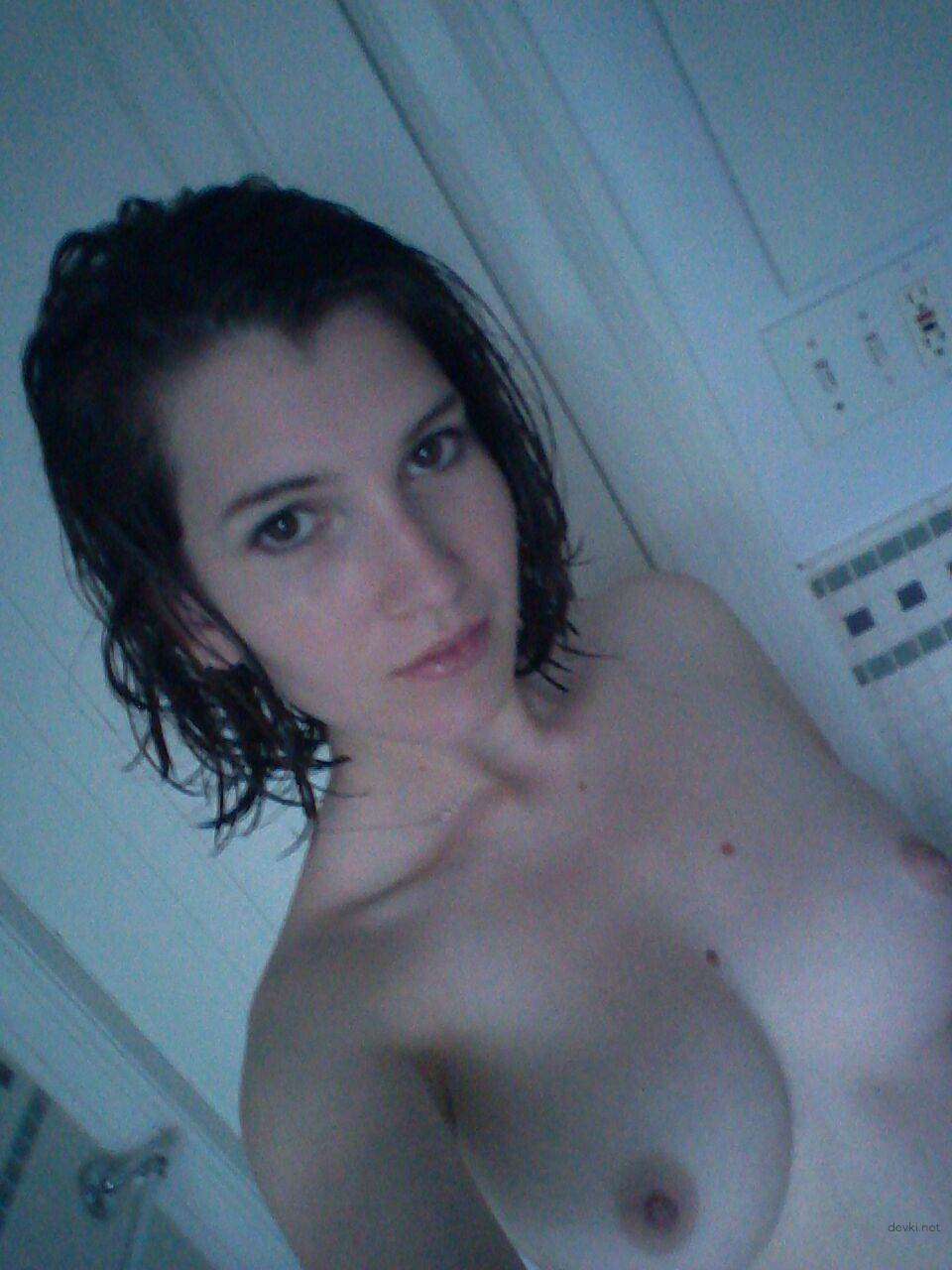 Sexy Selfie of a Girl at Home - Hot and Naughty Amateur Photo